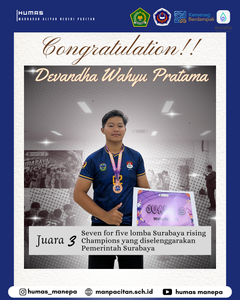 Humas MANEPA || Siswa MAN Pacitan Raih Juara 3 Seven For Five Surabaya Rising Champions Siswa MAN Pacitan Raih Juara 3 Seven for Five Surabaya Rising Champions Pacitan — Kabar membanggakan kembali datang dari keluarga besar Madrasah Aliyah Negeri (MAN) Pacitan. Devandha Wahyu Pratama berhasil meraih Juara 3 dalam ajang Seven for Five Lomba Surabaya Rising Champions yang diselenggarakan oleh Pemerintah Surabaya. Keberhasilan tersebut menjadi pencapaian yang membanggakan sekaligus menunjukkan semangat dan kerja keras dalam mengembangkan potensi diri. Melalui proses dan persiapan yang dilakukan, Devandha mampu memberikan hasil terbaik dalam ajang tersebut. Prestasi ini turut menjadi kebanggaan bagi MAN Pacitan. Pencapaian yang diraih diharapkan dapat menjadi motivasi bagi siswa-siswi lainnya untuk terus berani mengembangkan kemampuan, mengikuti berbagai kompetisi, serta memberikan prestasi terbaik di bidang masing-masing. MAN Pacitan menyampaikan apresiasi dan ucapan selamat kepada Devandha Wahyu Pratama atas prestasi yang telah diraih. Semoga pencapaian ini menjadi langkah untuk meraih prestasi-prestasi berikutnya dan terus membawa nama baik madrasah. Selamat dan sukses, Devandha! Terus berkarya, terus berprestasi, dan terus menginspirasi! 🏆✨ Editor by : Tim Media Madrasah