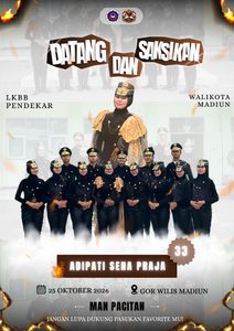 Humas MANEPA || Tim LKBB Adipati Sena Praja MAN Pacitan — Gelora semangat dan optimisme membumbung tinggi menyambut ajang baris-berbaris bergengsi LKBB Pendekar Walikota Madiun 2026. Tim kebanggaan MAN Pacitan (MANEPA), Adipati Sena Praja, dipastikan siap tampil maksimal dan bersaing memperebutkan gelar juara pada Minggu, 25 Oktober 2026, bertempat di GOR Wilis, Kota Madiun. Ajang tahunan ini menjadi panggung pembuktian atas kerja keras, latihan intensif, serta kedisiplinan tinggi yang telah dijalani para anggota Adipati Sena Praja selama beberapa bulan terakhir. Setiap tetes keringat dan kepatuhan pada irama formasi akan diuji secara langsung di arena pertandingan. Perjuangan tim di lapangan dipastikan tidak akan berjalan sendirian. Dukungan penuh mengalir deras dari seluruh keluarga besar MANEPA, alumni, hingga para pendukung setia yang siap membiru-merahkan tribun GOR Wilis. Kehadiran para suporter diharapkan mampu memberikan suntikan mental juara dan gemuruh motivasi bagi para pejuang lapangan. "Setiap tetes keringat, kedisiplinan, dan latihan keras yang telah dilewati akan terbayar tuntas di arena. Tunjukkan langkah tegap, formasi gagah, dan mental juara kalian!" bunyi pesan pembakar semangat yang mengiringi pelepasan tim. Para pendukung diimbau untuk memadati lokasi pertandingan, memberikan apresiasi terbaik, serta menjadi saksi perjuangan Adipati Sena Praja MANEPA dalam mengukir prestasi dan membawa pulang piala kemenangan.